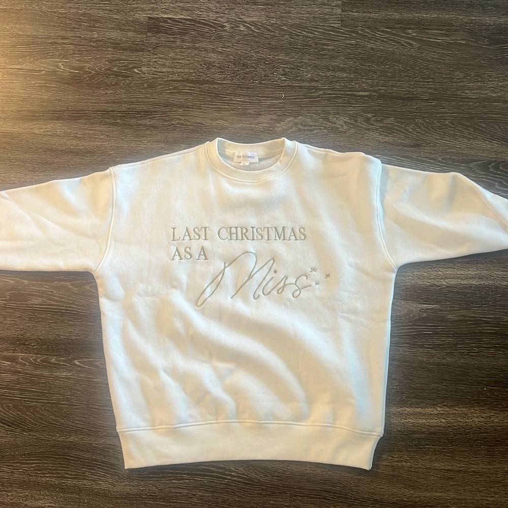 White Crew Neck Sweater